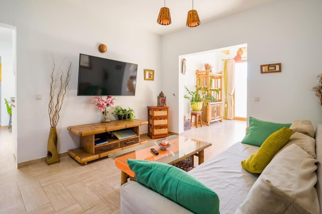 Villa La Isla By Rentaholidayslanzarote بلايا بلانكا المظهر الخارجي الصورة